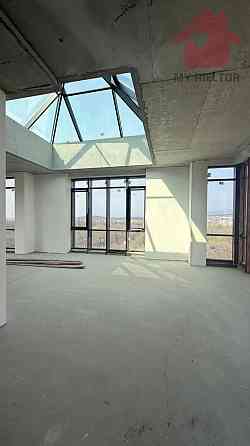 Продаж Квартира 3-кімнатна, 11/11 поверх Ужгород