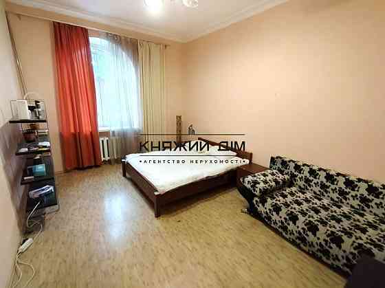 Оренда Квартира 1-кімнатна, 1/6 поверх на Владимирская ул. Київ