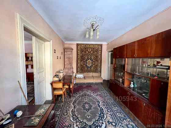 Продаж Квартира 3-кімнатна, 2/4 поверх на вул. Кирила і Мефодія L'viv