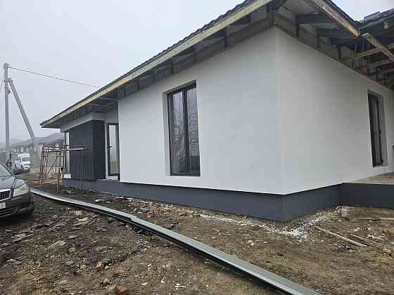 Продаж Будинок 3-кімнатний на вул. Центральна Бармаки