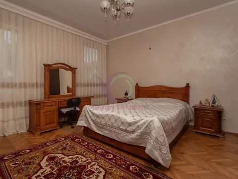 Продаж 2-поверховий   153 кв.м 3 кімн. на Хортицька вулиця 3 Чернівці - фото 1