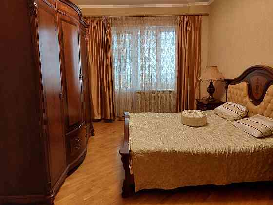 Продаж Квартира 3-кімнатна, 5/17 поверх на Княжий Затон вул., д. 16-В Київ