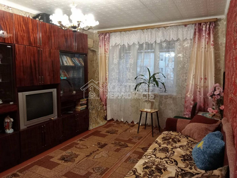 Продаж Квартира 3-кімнатна, 1/2 поверх на вул. Будівельників  - фото 4