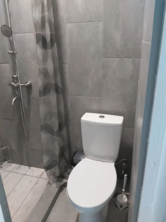 Продам 2-х этажный курень возле самого моря в Новой Дофиновке Nova Dofinivka