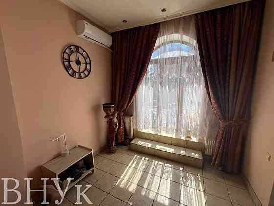 Продаж Квартира 3-кімнатна, 3/3 поверх на вул. Острозького Князя Ternopil'