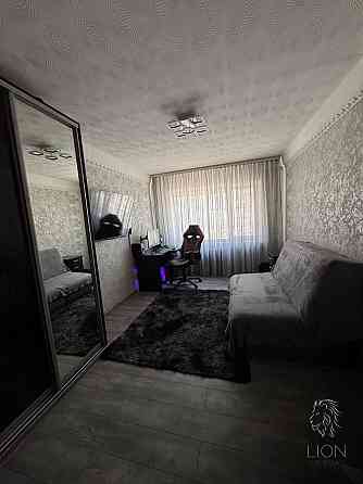 Продаж Квартира 2-кімнатна, 1/5 поверх на Турчина Ігоря вул., д. 12-г Київ