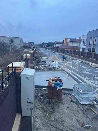 Продаж Будинок на Виноградна вул., 1 Лісники