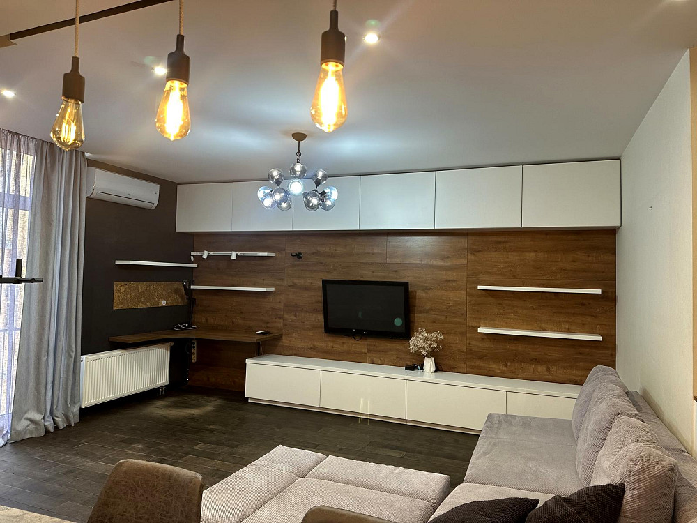 Продаж Квартира 3-кімнатна, 6/16 поверх на Регенераторна вул., д. 4, к.5 Киев - изображение 1