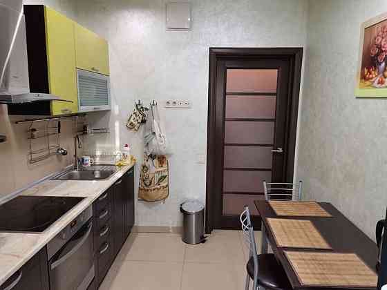 Продаж Квартира 1-кімнатна, 10/24 поверх на Богатирська вул., 6А Киев