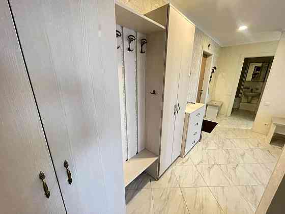 Оренда Квартира 2-кімнатна, 13/17 поверх на Павла Тичини, 20 Kiev