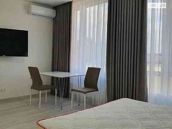 Оренда Квартира 1-кімнатна, 3/26 поверх на Днепровская Набережная, 20 б Kiev