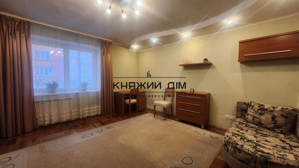 Продаж 2-кімнатної квартири в центрі. № 21146726 Київ - фото 2
