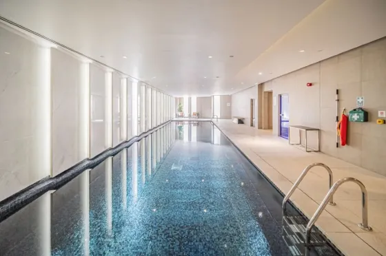 Apartment abroad 110.6 sq.m 2 rooms floor 4 London, at Вестминстер London