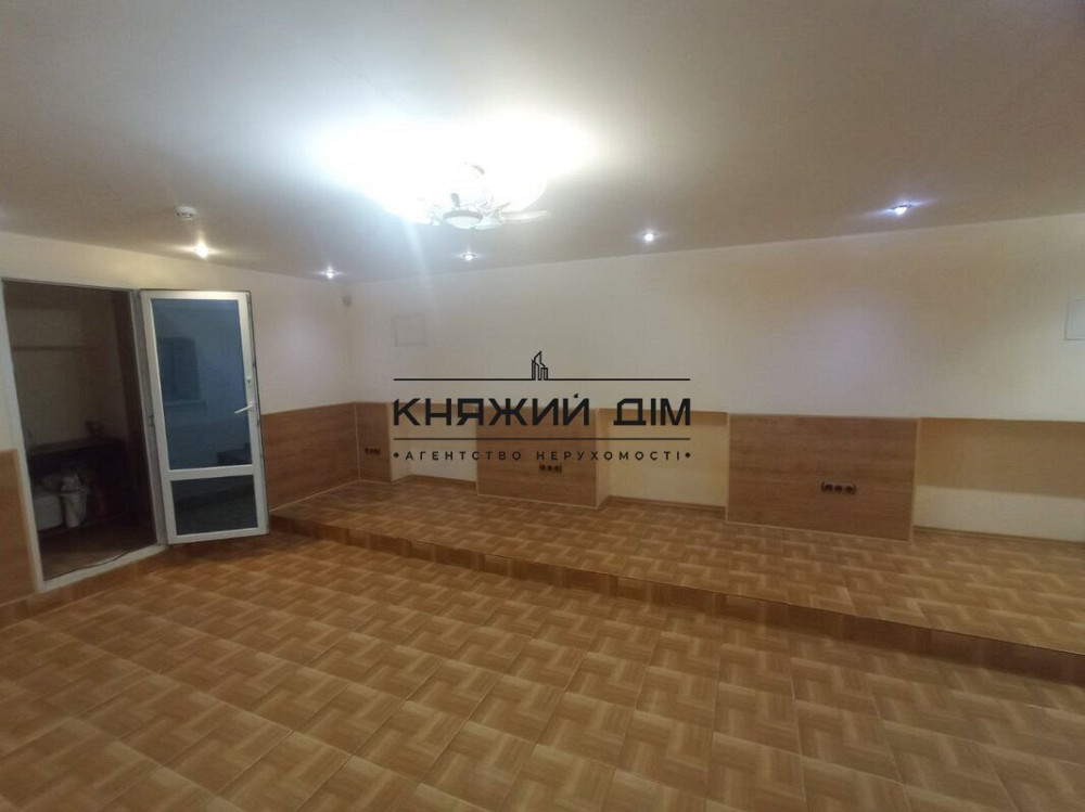 Оренда офісне приміщення на Почайнинская ул. поверх - 1 Kiev - photo 8