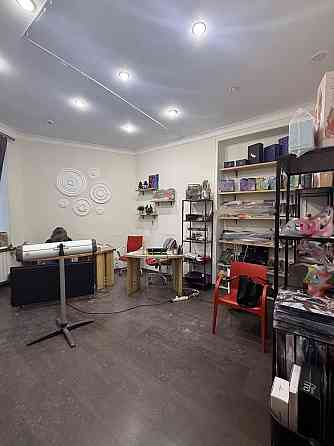 Продаж Квартира 2-кімнатна, 2/6 поверх на Костьольна вул., д. 9 Київ