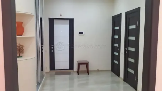 Аренда 3к Квартира 114 кв.м Фонтан, ул. Независимости, 8Б Одесса