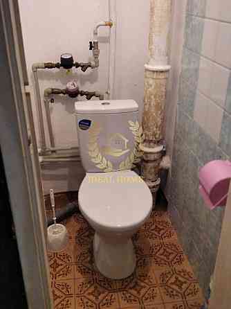 Продаж Квартира 2-кімнатна, 2/16 поверх на Харьковское шоссе, 180/21 Kiev