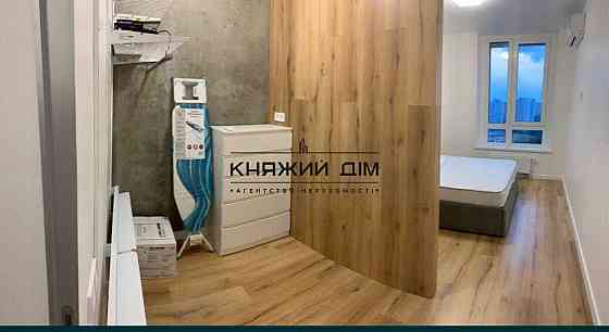 Оренда Квартира 1-кімнатна, 22/25 поверх на Заречная ул. Київ