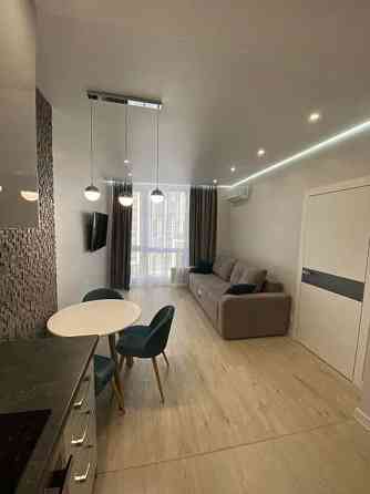 Оренда Квартира 2-кімнатна, 9/12 поверх на ул. Заречная Киев