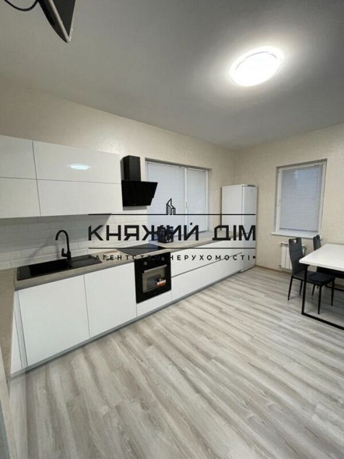 Оренда відмінного 2-х поверхового будинку в с. Гатне, код № 139200  - фото 1