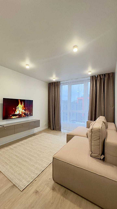 Продаж Квартира 1-кімнатна, 24/25 поверх на Олександра Олеся вул., д. 8/17 Київ - фото 2