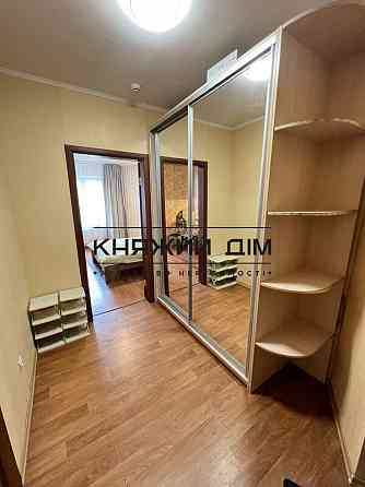 Оренда Квартира 1-кімнатна, 4/25 поверх на Софьи Русовой ул. Київ