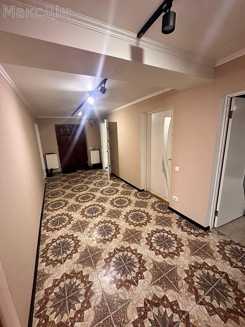 Продаж Будинок 10-кімнатний на вул. Лесі Українки Петриків - фото 2