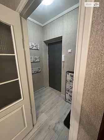 Оренда Квартира 1-кімнатна, 3/5 поверх на вул. Набережно-Хрещатицька, 35 Київ