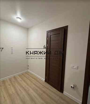 Продаж Квартира 2-кімнатна, 18/25 поверх на вул. Миколи Вінграновського Kiev