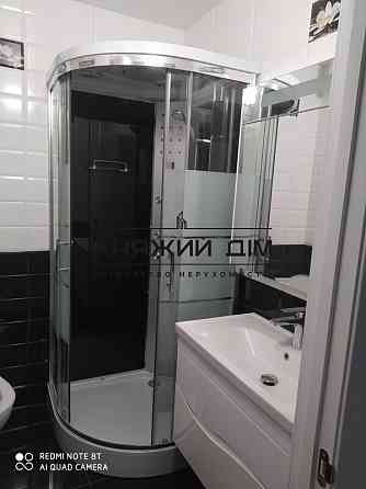 Оренда Квартира 1-кімнатна, 5/9 поверх на Юрія Липи Kiev