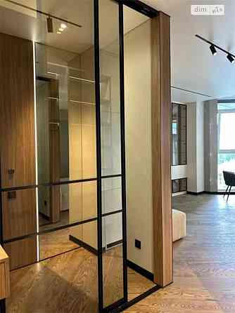 Продаж Квартира 1-кімнатна, 24/30 поверх на Андрія Верхогляда вул. (Михайла Драгомірова), 14а Kiev