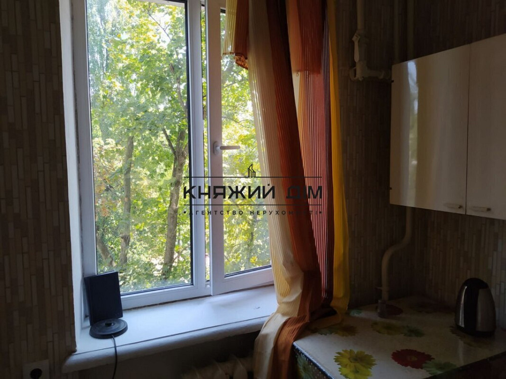 Оренда Квартира 1-кімнатна, 3/5 поверх на Саратовская вул./Павла Вірського бул. Kiev - photo 4