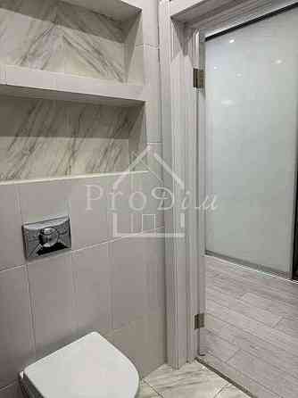 Оренда Квартира 1-кімнатна, 2/9 поверх на Академіка Писаржевського вул., 8а Kiev