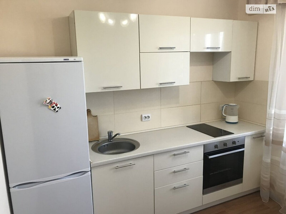 Оренда Квартира 1-кімнатна, 20/25 поверх на Софії Русової, 7г Київ - фото 1