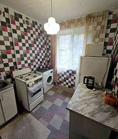 Оренда Квартира 2-кімнатна, 1/5 поверх на Новокодацкая пл., 7 Дніпро