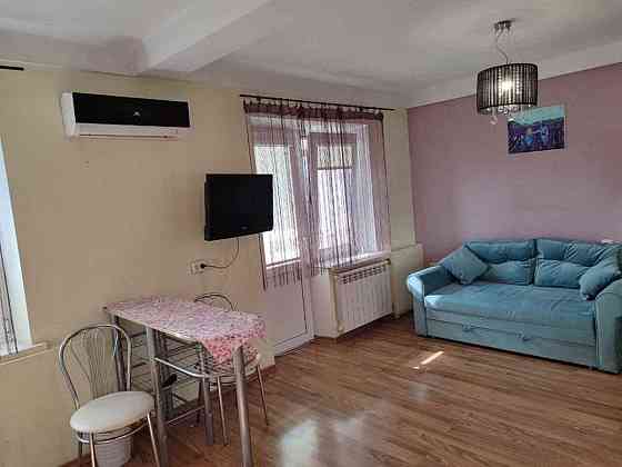 Оренда Квартира 1-кімнатна, 9/9 поверх на Йорданська, 8 Київ