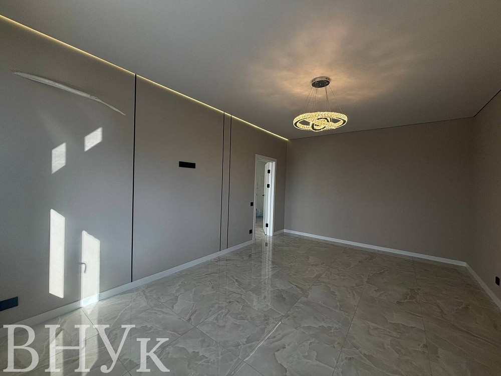 Продаж Квартира 3-кімнатна, 3/4 поверх на Спортивна Чернівці - фото 3