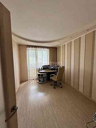 Продаж Квартира 3-кімнатна, 5/9 поверх на вул. Гвардійців Широнінців Харків