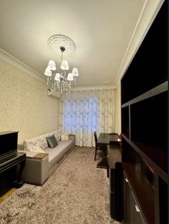 Оренда Квартира 2-кімнатна, 2/5 поверх на Кловський узвіз, 4 Київ