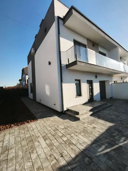 Оренда 2-поверховий Котедж з ділянкою 2 сот 130 кв.м 4 кімн. на Ужанська Ужгород - фото 1