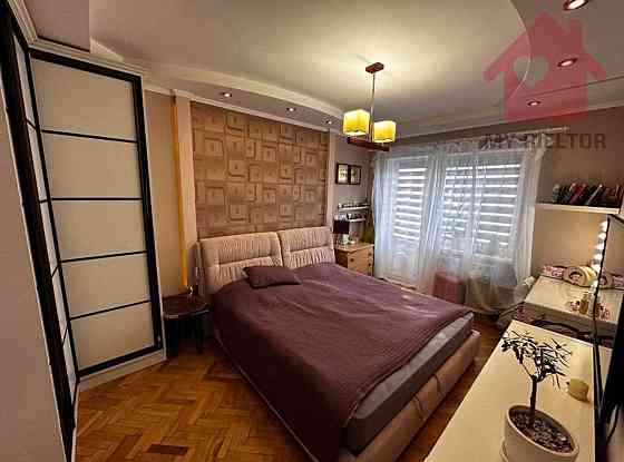 Продаж трикімнатної квартири по вул.Гвардійська Uzhhorod