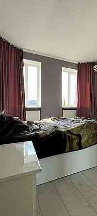 Продаж Квартира 3-кімнатна, 10/11 поверх на Тополева улица Одеса