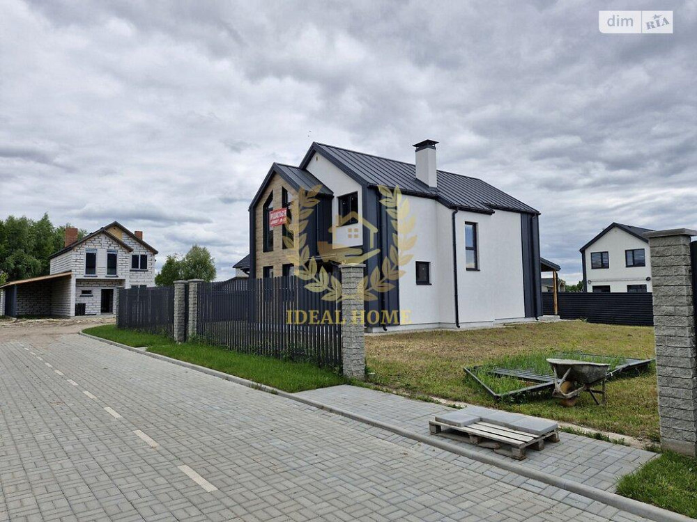 Продаж Будинок 4-кімнатний  - фото 1