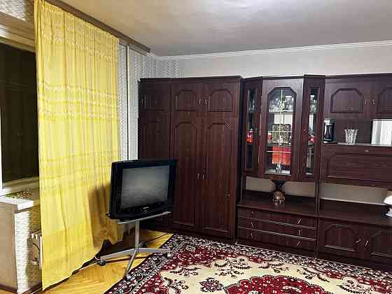 Оренда Квартира 1-кімнатна, 9/16 поверх на вул. Дачна, 51 Kiev