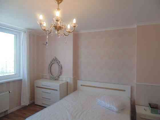 Оренда Квартира 1-кімнатна, 11/26 поверх на Крушельницкой Соломии ул., 13 Киев