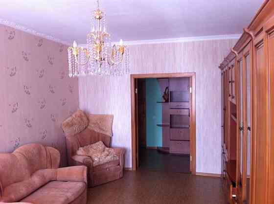 Оренда Квартира 1-кімнатна, 6/20 поверх на Харьковское шоссе, 150/15 Київ