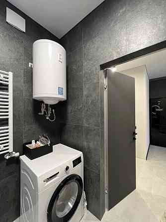 Оренда Квартира 1-кімнатна, 6/9 поверх на Паркова набережна Uzhhorod