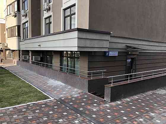 Продаж офісне приміщення на улица Сикорского Авиаконструктора, д.4 приміщень - 5, поверх - 1/24 Киев