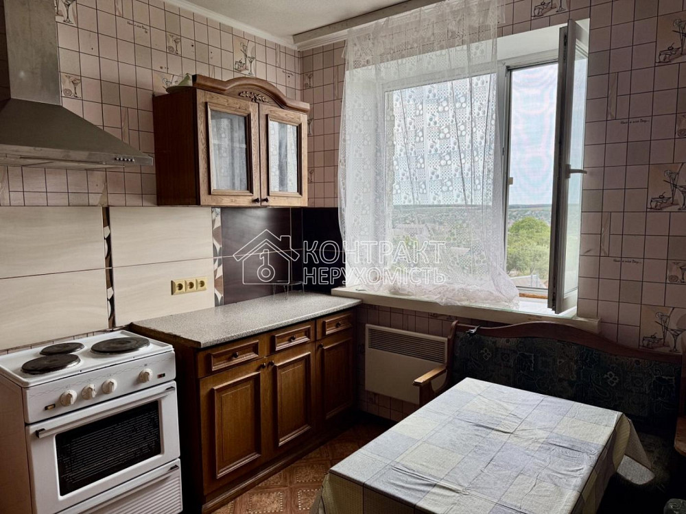 Продаж Квартира 1-кімнатна, 5/5 поверх на вул. сумська Мерефа - фото 1