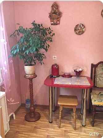 Оренда Квартира 2-кімнатна, 3/5 поверх на Эдуарда Вильде ул., 8 Киев